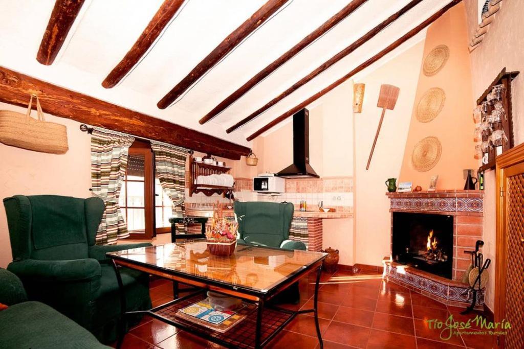 Apartamentos Tío José María Hinojares Extérieur photo