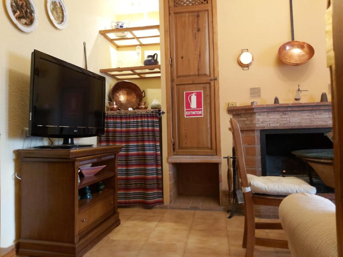 Apartamentos Tío José María Hinojares Extérieur photo
